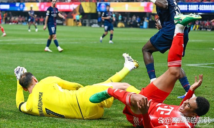 巴黎惊险晋级!遭遇17脚狂轰+补时险被扳平,大将怒批队友松懈 巴黎惊险晋级!遭遇17脚狂轰+补时险被扳平,大将怒批队友松懈